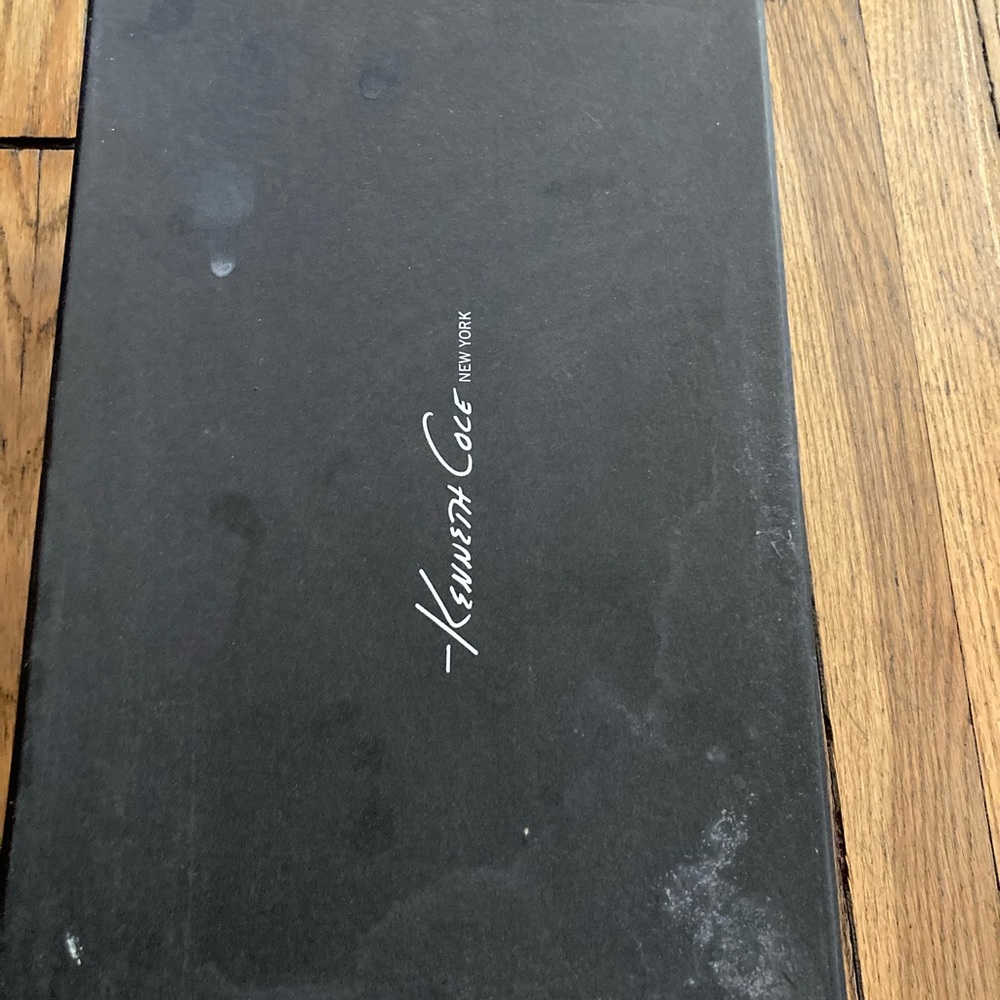 Kenneth Cole